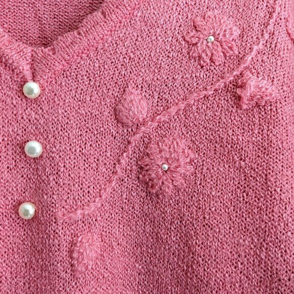 Vintage Perspective Pink pearl floral top - Picture 5 of 7